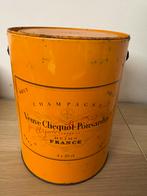 Veuve Clicquot, Enlèvement, Comme neuf