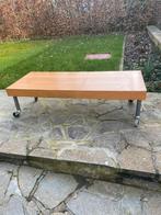 Tv-meubel op wielen., Huis en Inrichting, Kasten |Televisiemeubels, Ophalen, Overige materialen, Gebruikt, 100 tot 150 cm