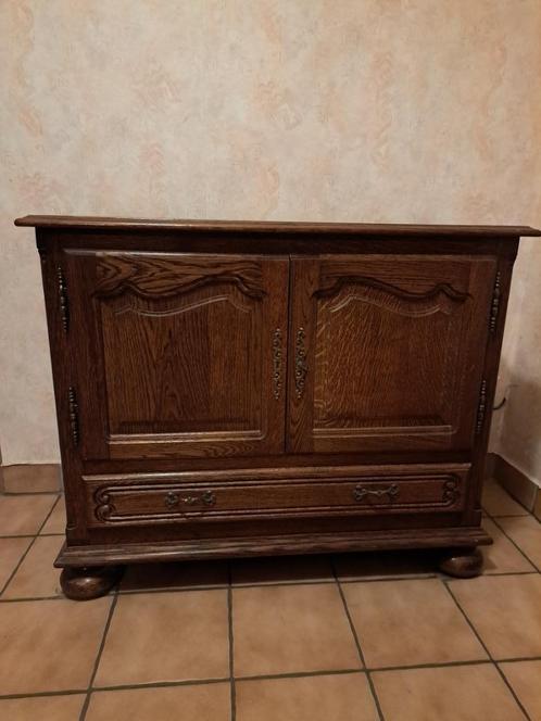 kleine lage kast - eik - perfecte staat - prijs o.t.k., Huis en Inrichting, Kasten | Overige, Zo goed als nieuw, Ophalen
