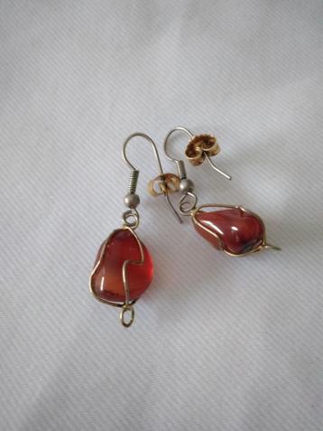 Boucles d'oreilles vintage des années 80 avec ambre