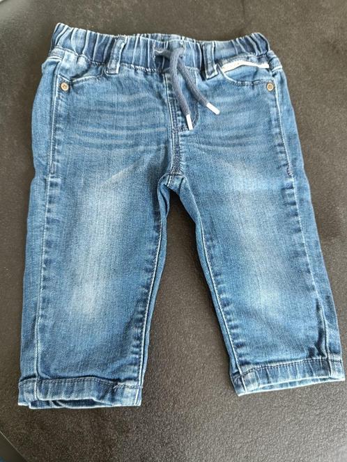 Noukies - Lange jeans broek met koordje - maat 74 cm/9 maand, Enfants & Bébés, Vêtements de bébé | Taille 74, Comme neuf, Garçon