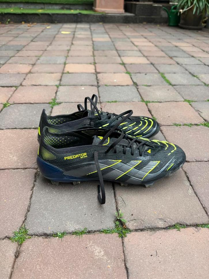 Adidas Predator Voetbalschoenen, Sport en Fitness, Voetbal, Zo goed als nieuw, Schoenen, Ophalen of Verzenden