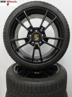 Porsche 20 inch Origineel velgen 911 992 met winterbanden, Auto-onderdelen, 19 inch, Gebruikt, Banden en Velgen, 235 mm