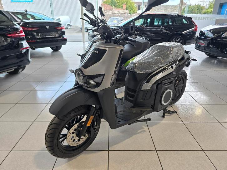 Silence S02 two-seater 45 km/u MY23 5,6 kWh, Motoren, Motoren | Overige merken, Bedrijf, Scooter, 11 kW of minder, Motorrijbewijs A