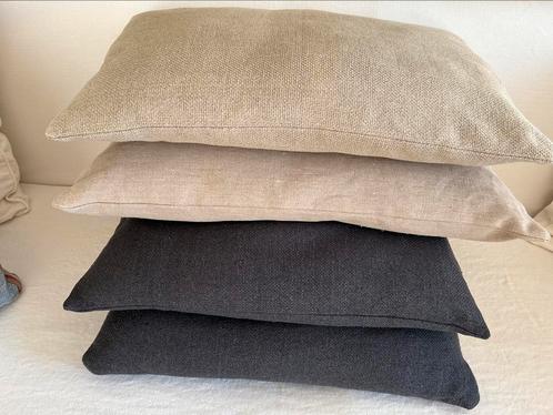 Mooie grote sierkussens 4 stuks verschil. maten nieuwstaat, Huis en Inrichting, Woonaccessoires | Kussens, Zo goed als nieuw, Beige