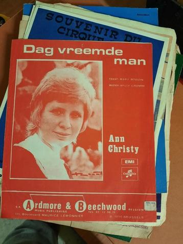Oude bladmuziek vele verschillende beschikbaar voor biedingen
