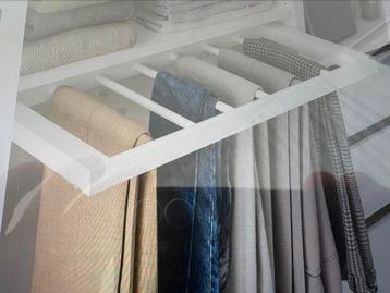 2 IKEA PAX - KOMPLEMENT Uittrekbare broekhanger, wit, 75x35  beschikbaar voor biedingen