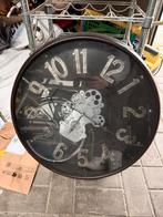 Klok werkt nog perfect, Huis en Inrichting, Woonaccessoires | Klokken, Ophalen, Zo goed als nieuw, Analoog, Wandklok