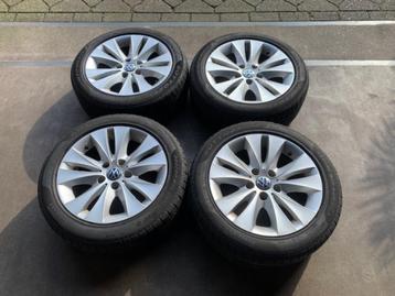 VW TRANSPORTER T5 T6 VELGEN + GOODYEAR BANDEN 235 55 R17   beschikbaar voor biedingen