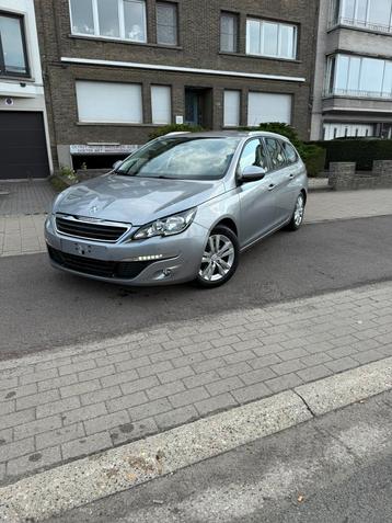Peugeot 308 1.2 benzine gekeurd voor verkoop beschikbaar voor biedingen