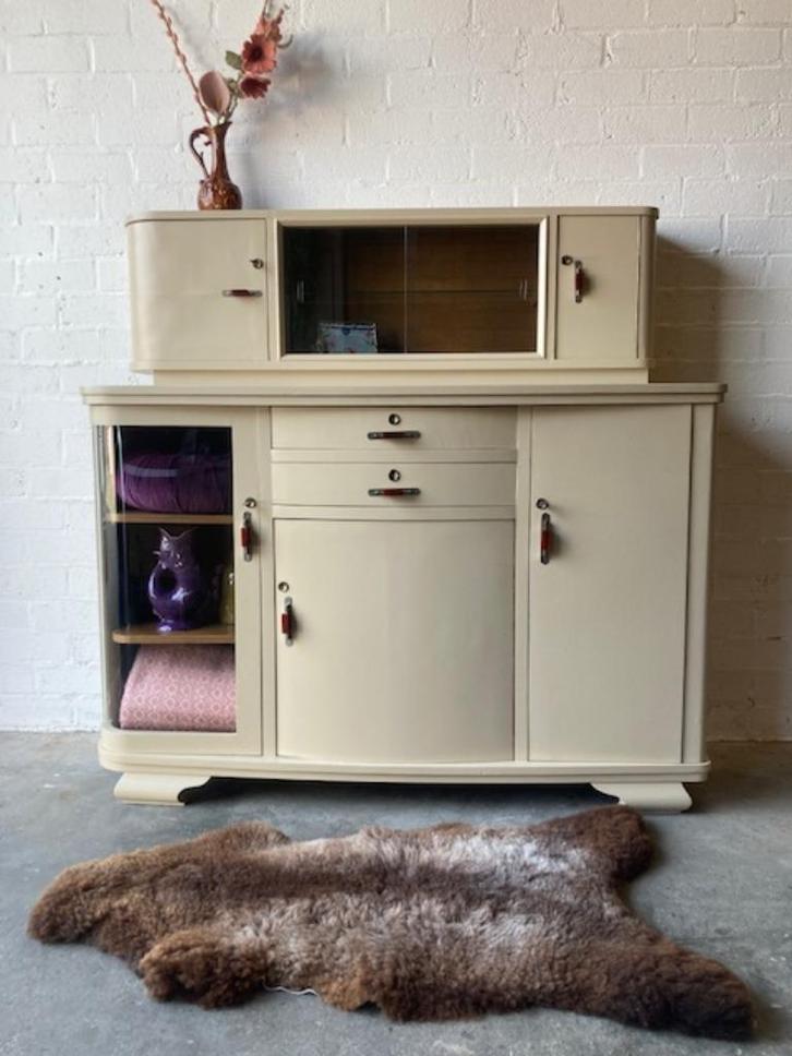 Antiek vintage Art Deco vitrinekast,buffetkast restyled, Antiek en Kunst, Antiek | Meubels | Kasten, Ophalen of Verzenden