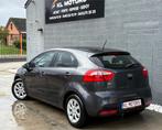 KIA RIO 1.2i ESSENCE 133 000KM CARPASS 2014 EURO 5B CT OK, Auto's, Kia, Voorwielaandrijving, Euro 5, Stof, Zwart