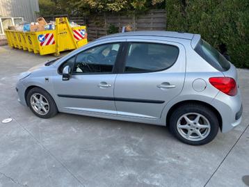 Peugeot 207 1.4 benzine Bj 2007 161000km beschikbaar voor biedingen