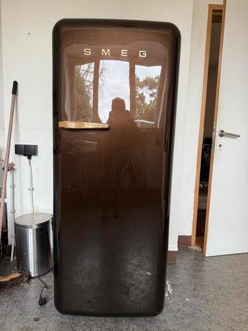 Bruine retro Smeg koelkast met vriesvak, Elektronische apparatuur, Koelkasten en IJskasten, Ophalen, Met vriesvak