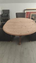 Eettafel en stoelen (zes) zonder stoelen 150 euro, Huis en Inrichting, Ophalen, Grenenhout