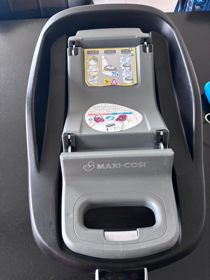 Maxi cosi family fix, Kinderen en Baby's, Autostoeltjes, Gebruikt, Maxi-Cosi, Isofix, Ophalen