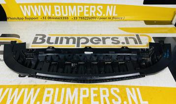 Onderplaat Mercedes W447 V Klasse Viano A4478856400 Bumperli beschikbaar voor biedingen