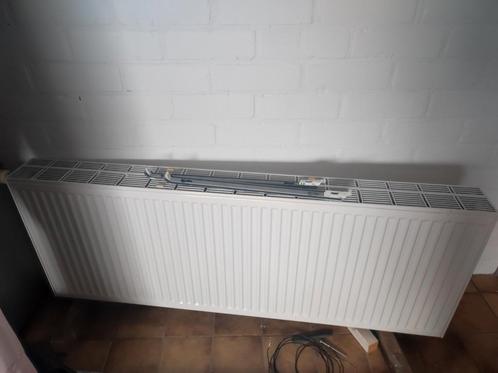 Stelrad novello type 33 1600*600*158 (b*h*d), Doe-het-zelf en Bouw, Verwarming en Radiatoren, Zo goed als nieuw, Radiator, Ophalen