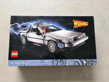 Lego 10300 Back to the Future DeLorean DMC12 beschikbaar voor biedingen
