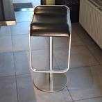 barkrukken/ keukenkrukken van italiaans designer, Comme neuf, Cuir, 60 à 90 cm, Enlèvement