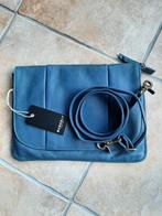 Burkely blauw leren enveloppe/ schoudertas of clutch, Handtassen en Accessoires, Tassen | Damestassen, Verzenden, Zo goed als nieuw