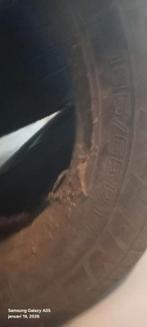 Banden, Enlèvement, Pneu(s)