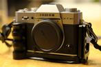 Fuji XT30 + Cage + 2 Batteries, Audio, Tv en Foto, Fotocamera's Digitaal, Ophalen of Verzenden, Gebruikt, Fuji