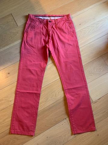 Rode broek chino katoen River Woods beschikbaar voor biedingen