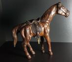 Zeldzaam Vintage Paard in Leder 19x17cm, Dieren en Toebehoren, Paarden en Pony's | Overige Paardenspullen, Gebruikt, Ophalen of Verzenden