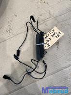 MERCEDES CLK W209 Antenne versterker A2038200189, Autos : Divers, Autoradios, Enlèvement ou Envoi, -, -, -