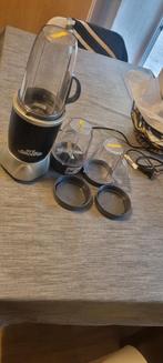 Blender a smoothie + 3 gobelets divers dimensions, Ophalen, Nieuw