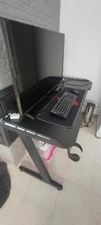 Medion pc,scherm 43'',game tafel,game klavier, muis ledmat, Computers en Software, Ophalen, Zo goed als nieuw