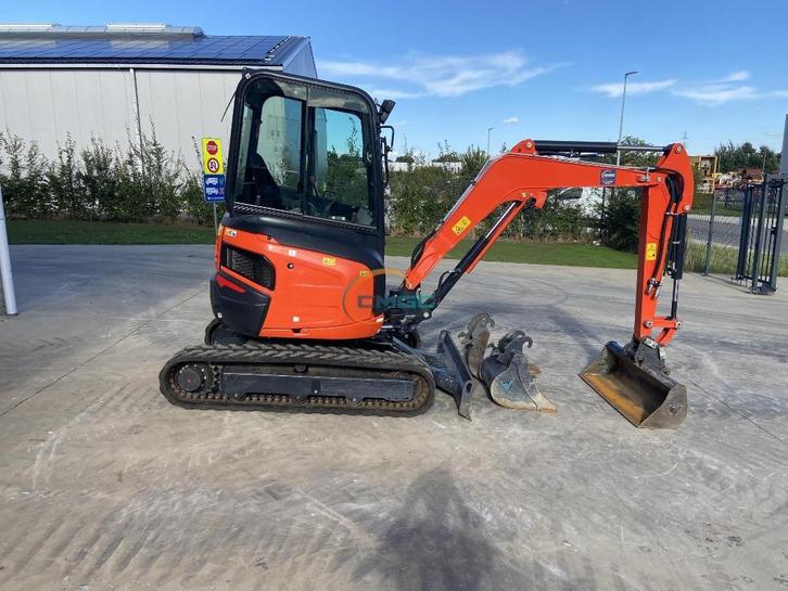 Pelle Kubota U27-4 - 2022 - 509h - 3godets - 2,6T - PE940, CD & DVD, CD | R&B & Soul, Enlèvement