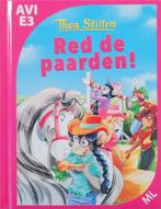 Boek Thea Stilton  Red de paarden AVI E3, Thea Stilton, Fictie algemeen, Ophalen of Verzenden, Zo goed als nieuw