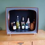 TV vintage transformée en armoire avec éclairage, Enlèvement
