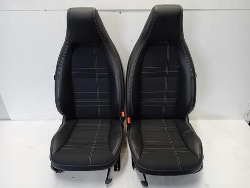 INTERIEUR Mercedes-Benz GLA (156.9) (01-2013/12-2019), Auto-onderdelen, Interieur en Bekleding, Mercedes-Benz, Gebruikt