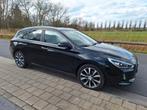 Hyundai i 30 wagon 1.6CRDI sky, Auto's, Te koop, Emergency brake assist, 3400 kg, Break