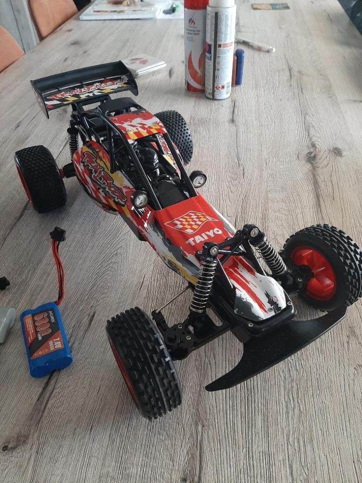 RC Buggy 1/8 RTR neuf + 2 accus 6800 Mah neuves, Hobby en Vrije tijd, Modelbouw | Radiografisch | Auto's, Nieuw, RTR (Ready to Run)