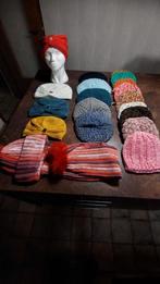 Lot de berêts et bonnets crochetés main, Vêtements | Femmes, Bonnet, Enlèvement, Neuf