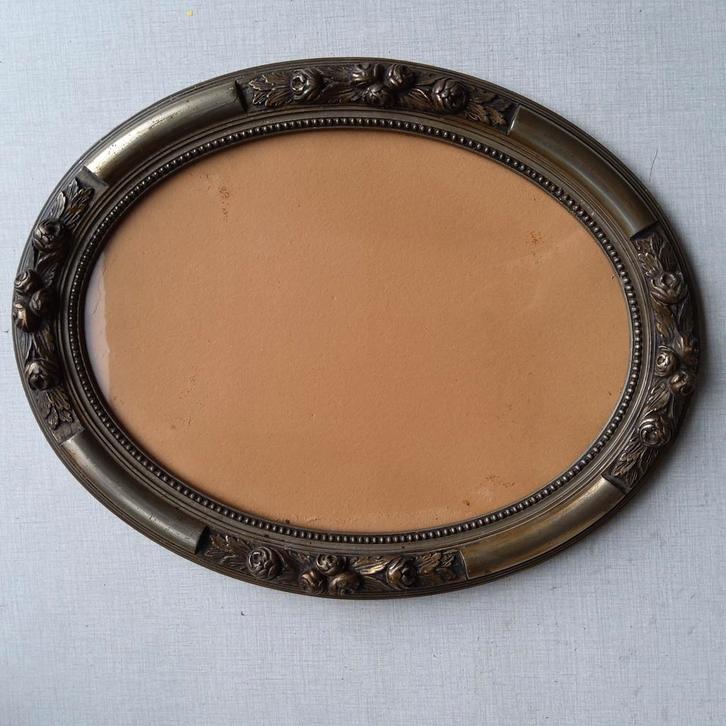 Antieke ovale fotolijst., Antiek en Kunst, Antiek | Woonaccessoires, Ophalen