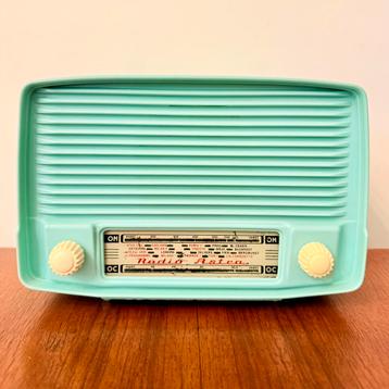 VINTAGE BUIZENRADIO ASTRA 1950 INTENSE BLAUWE KLEUR RADIO beschikbaar voor biedingen
