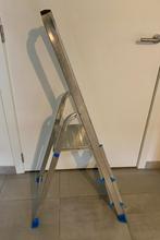 Te koop Gamma Keuken Trapje voorzien van drie treden., Doe-het-zelf en Bouw, Ladders en Trappen, Ophalen, Gebruikt, Trap, Opvouwbaar of Inschuifbaar