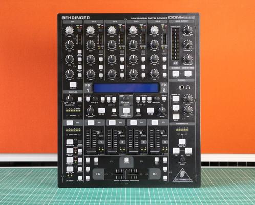 Behringer DDM-4000, Musique & Instruments, DJ sets & Platines, Comme neuf, DJ-Set, Behringer, Enlèvement