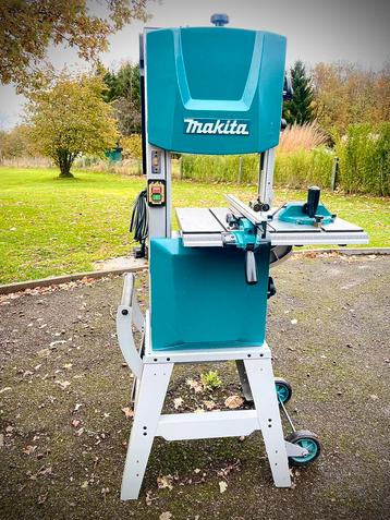 Scie à ruban MAKITA LB1200F beschikbaar voor biedingen