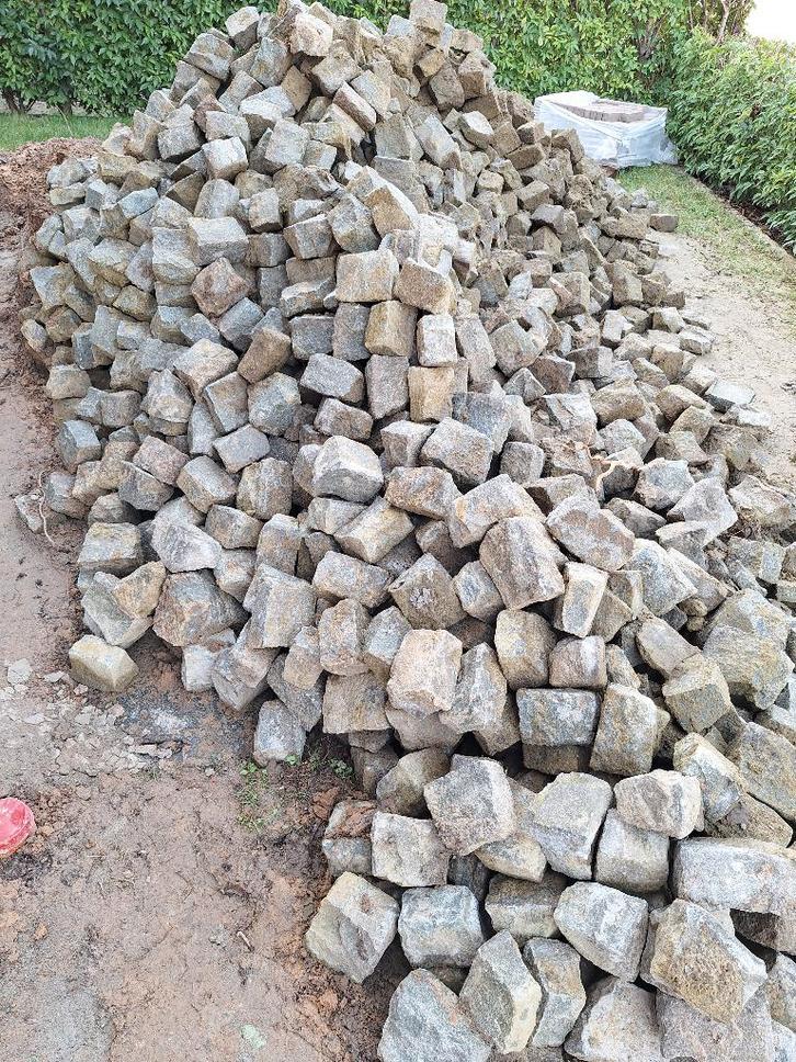 Kasseien - Belgisch Porfier - 20-25 m2, Tuin en Terras, Tegels en Klinkers, Overige typen, Natuursteen, 10 m² of meer, Ophalen