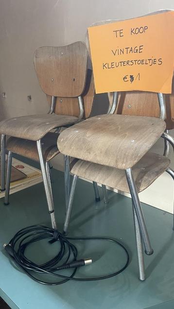 stoel beschikbaar voor biedingen