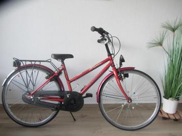 Mooie 24 "Batavus meisje 8-12j met versnellingen beschikbaar voor biedingen