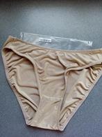 Selmark : nieuw huidskleur , onzichtbare beige slip mt M, Selmark, Ophalen of Verzenden, Beige, Slip