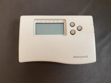 Honeywell thermostaat CM67-TRV