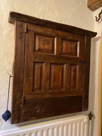 Armoire espagnole